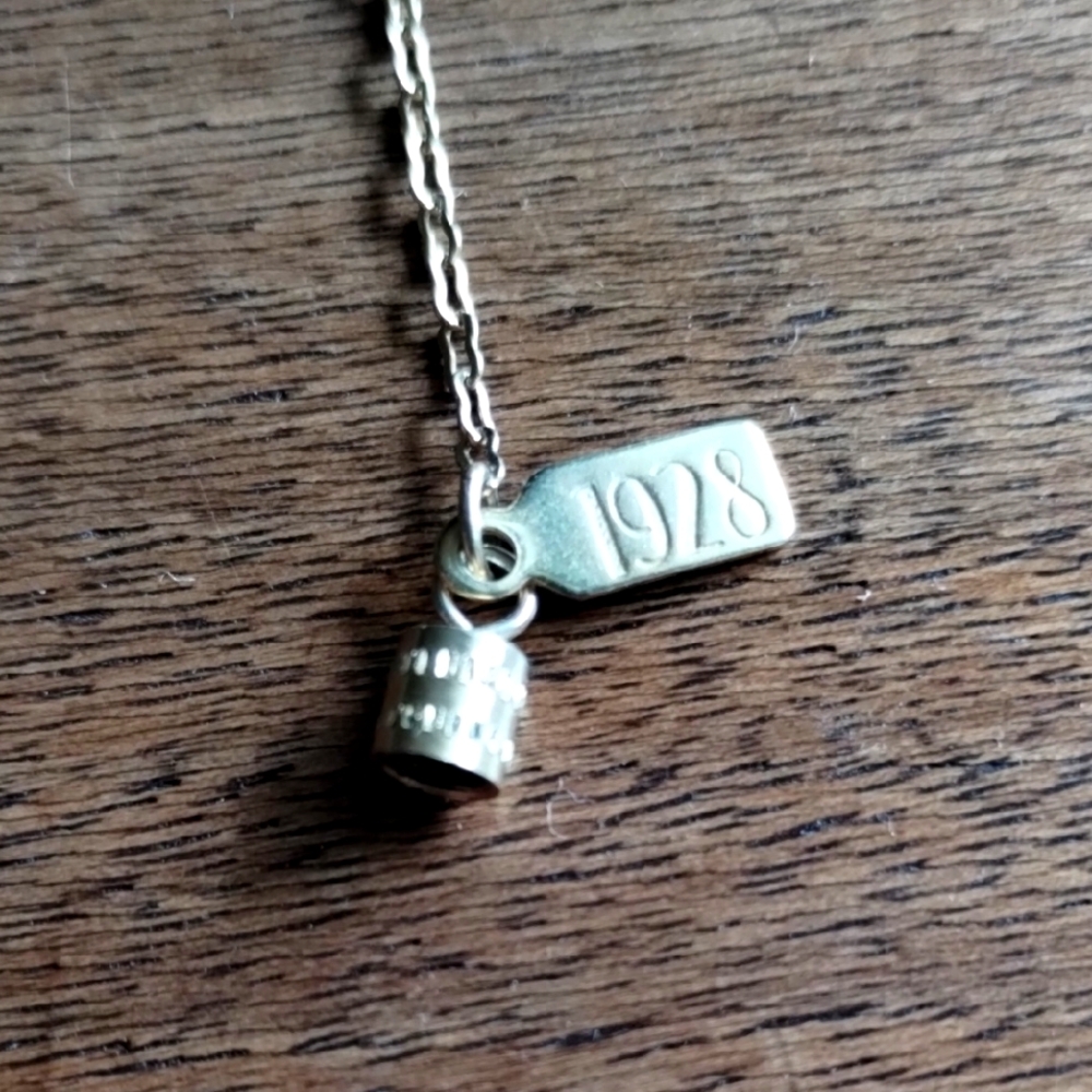 24 Inch Chain - Picture 2 of 4